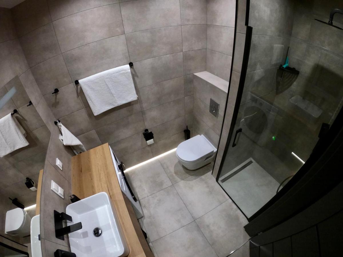 Miko Apartment 1 波兹南 外观 照片