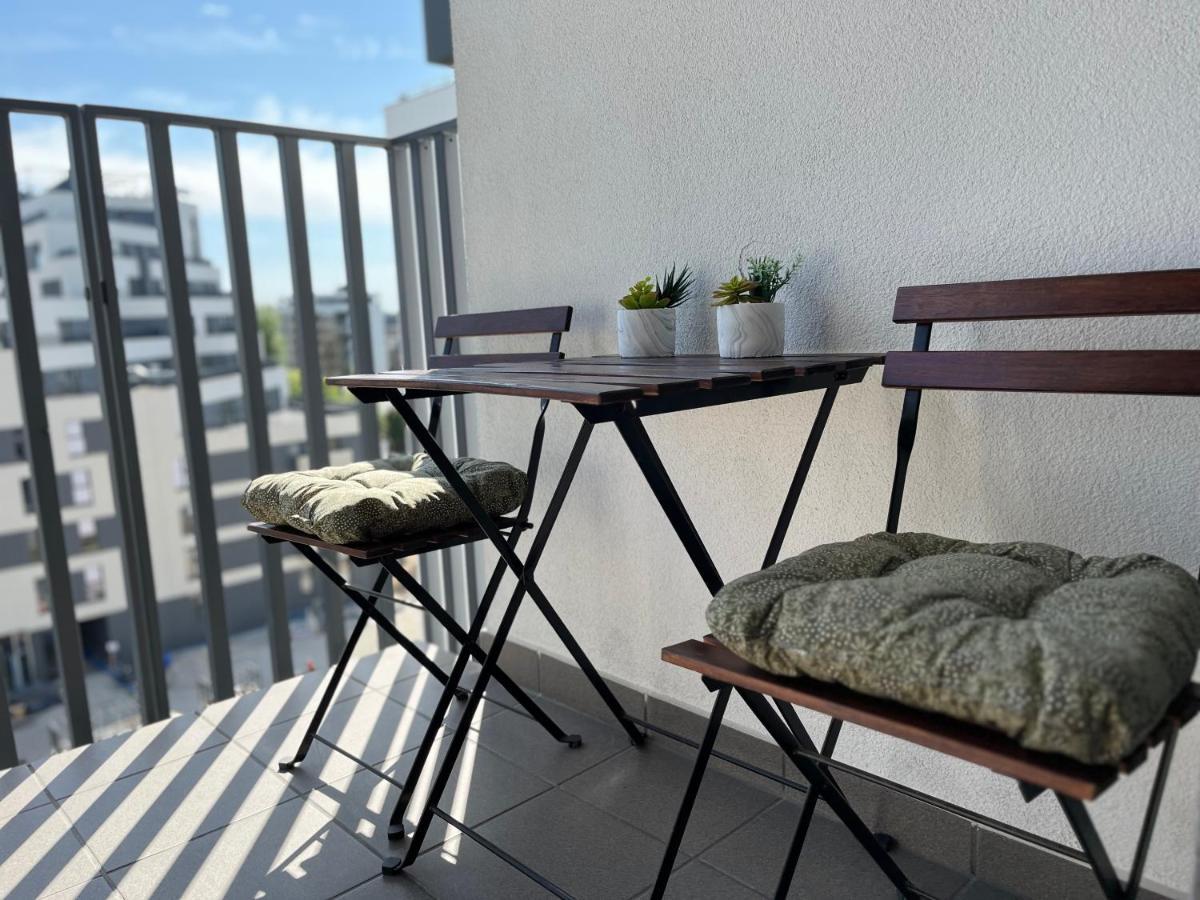 Miko Apartment 1 波兹南 外观 照片